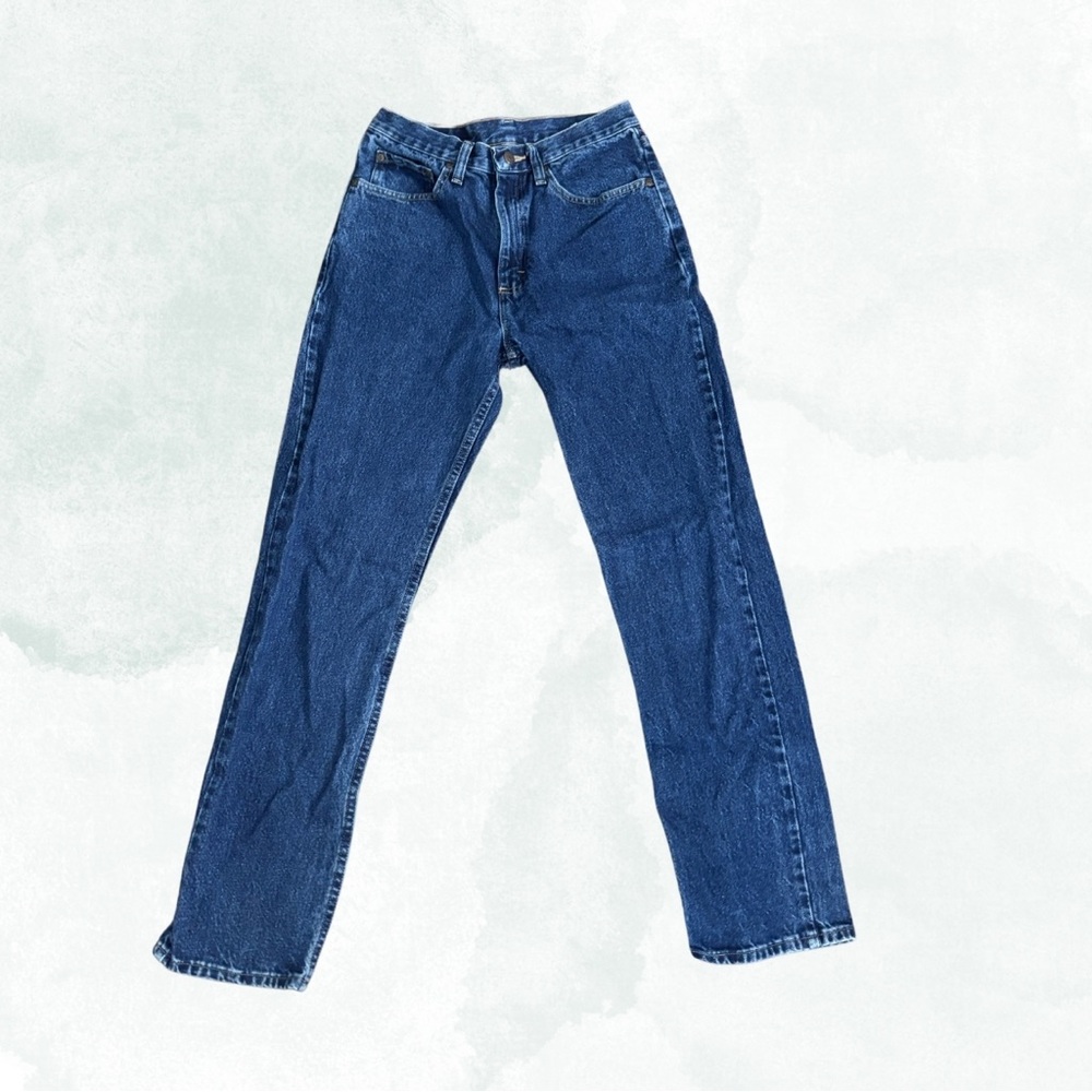 Wrangler dark wash straight leg jeans